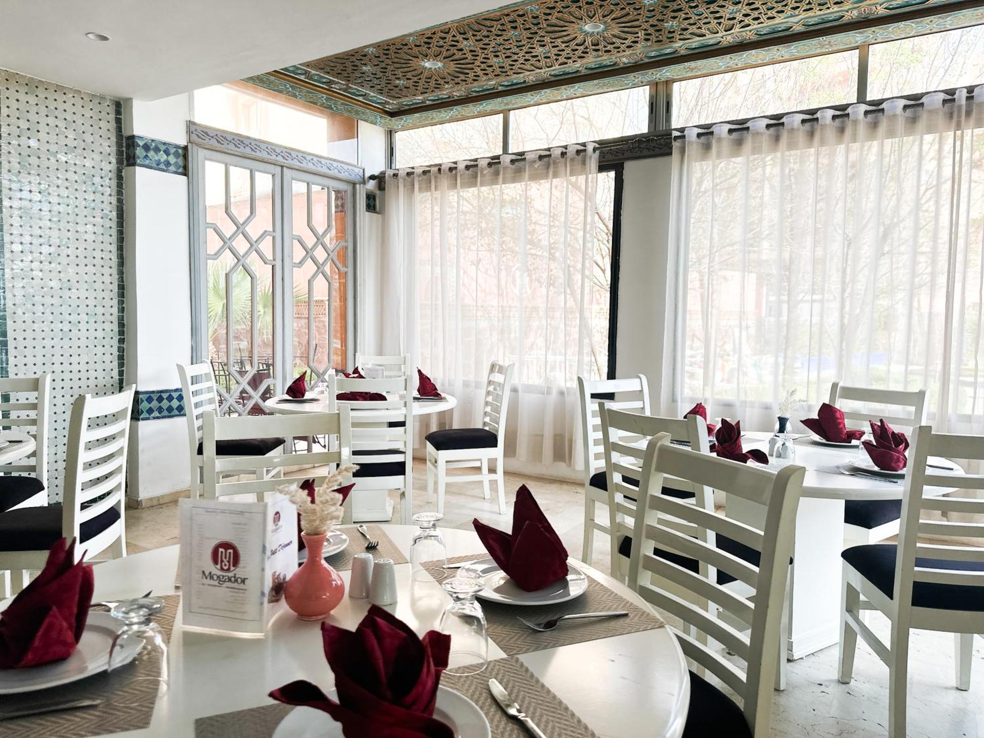 Mogador Menzah Appart Hotel Marrakesh Exterior foto