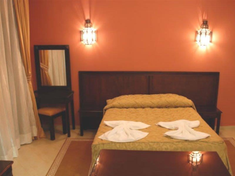 Mogador Menzah Appart Hotel Marrakesh Exterior foto